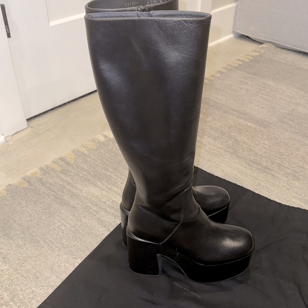 Dries Van Noten Women's Black Leather Platform Boots Size 39 1/2 - Picture 8 of 8